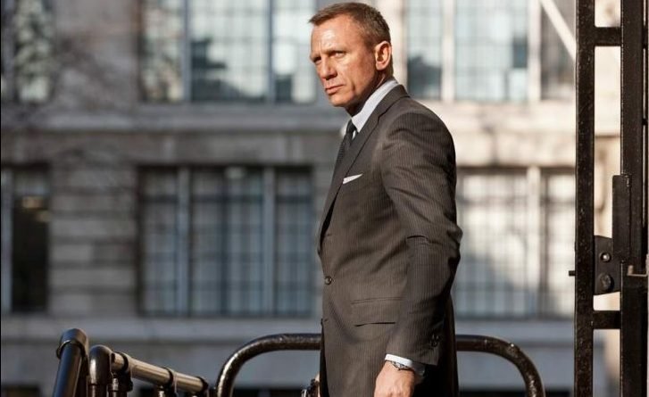 Daniel Craig reveals Born 25 will be his last film to play the role of the iconic M6 agent, James Bond.