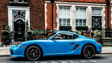 6 Ultra-Luxury Cars With Unprecedented Performance, Prestige & Affordability