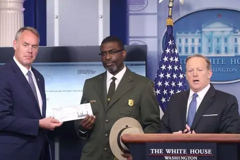 Generous Trump Donates 1st Quarter Salary to VA