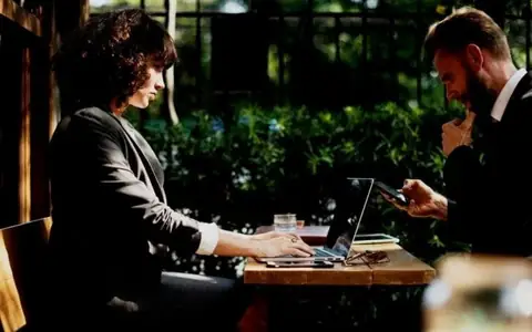 How Technology is Creating a New Generation of Financial Advisors
