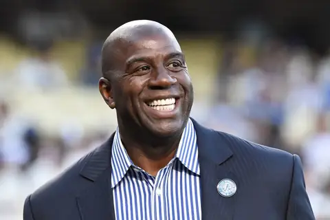 Magic Johnson Once Shared THIS Success Secret With Starbucks CEO to Help His Business