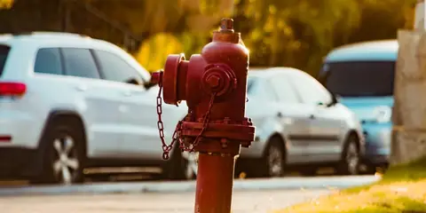 How Close Can You Park to a Fire Hydrant? Essential Rules Explained