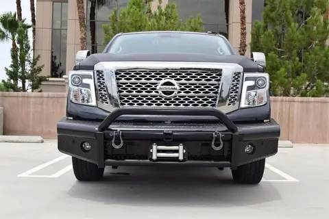 If You Buy a Titan, This Nissan Dealership Lets You Lease a Leaf for 99-Cent – Deal of the Century!