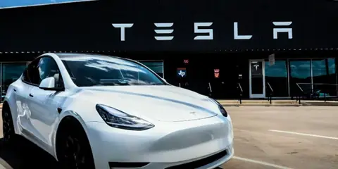 How to Save on Tesla Car Insurance Without Compromising Coverage