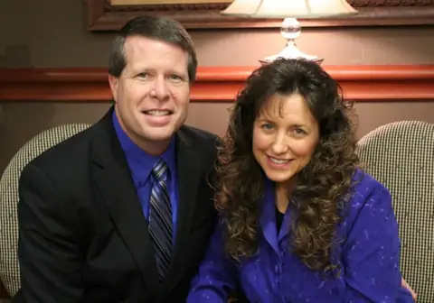 How Michelle Duggar and Jim Bob Earned MILLIONS from Flipping Homes
