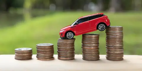 Florida Auto Insurance Rates Finally Drop. But for How Long?