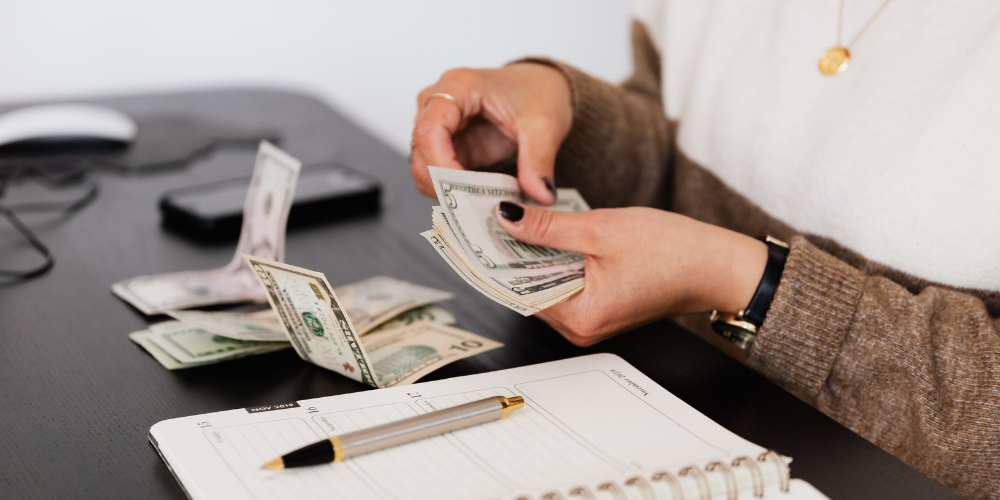 How Much Money Should You Keep in an Emergency Fund?