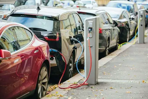Electric Vehicles: A Step To A Better Tomorrow Or Just A Fantasy?