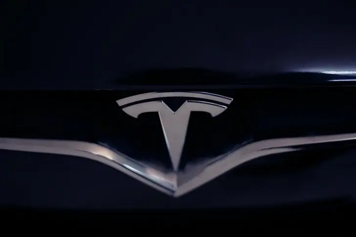 Tesla_1