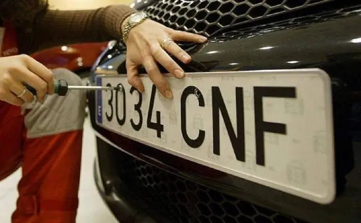 How to put license plate on car.