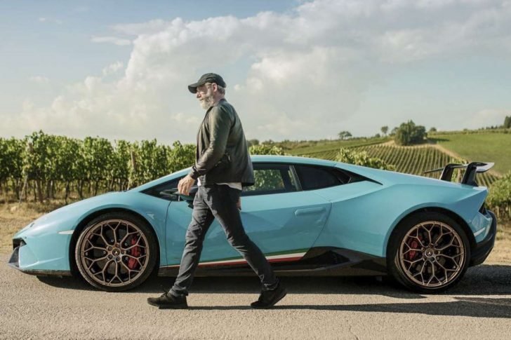 Cunningham revealed he'd been a fan of top-notch speed sports cars that's why he couldn't resist buying his own Lamborghini Huracan.