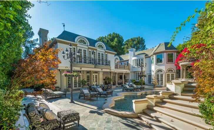 Drag Superstar RuPaul Charles Just Bought a Beverly Hills Mansion That ...