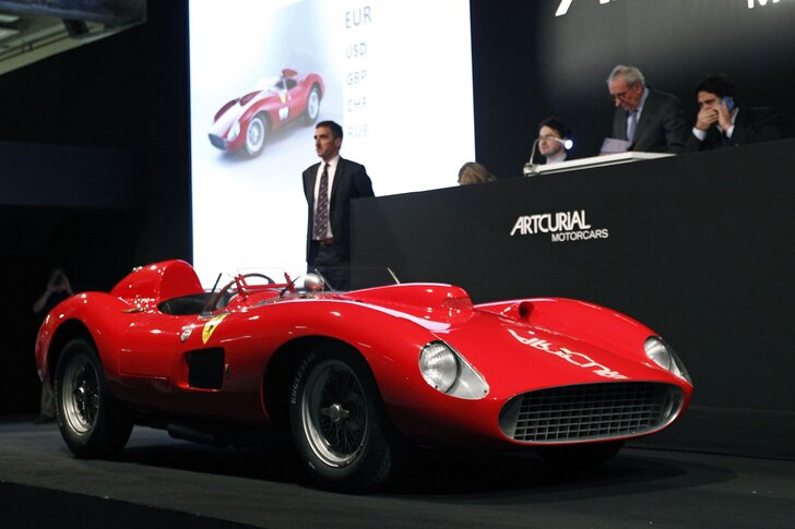 car-auction-1