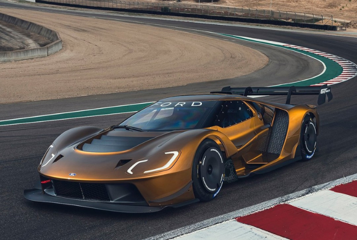 Modern Ford GT supercar on track